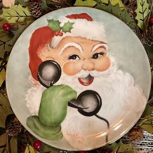 Exquisite Rare Hand Painted “Santa Calling” China Plate 🎅🏼